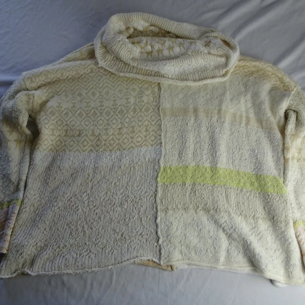 Free People Women Sweater - Picture 6 of 12
